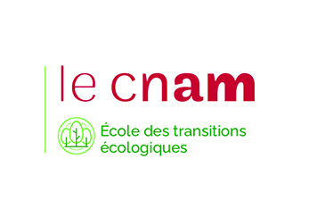 Logo de l'École des transitions écologiques du Cnam, affichant le texte en rouge 'le cnam' et 'École des transitions écologiques' en vert, avec une icône représentant des arbres entourée d'un cercle, symbolisant l'engagement de l'institution pour la durabilité et l'enseignement des pratiques écologiques
